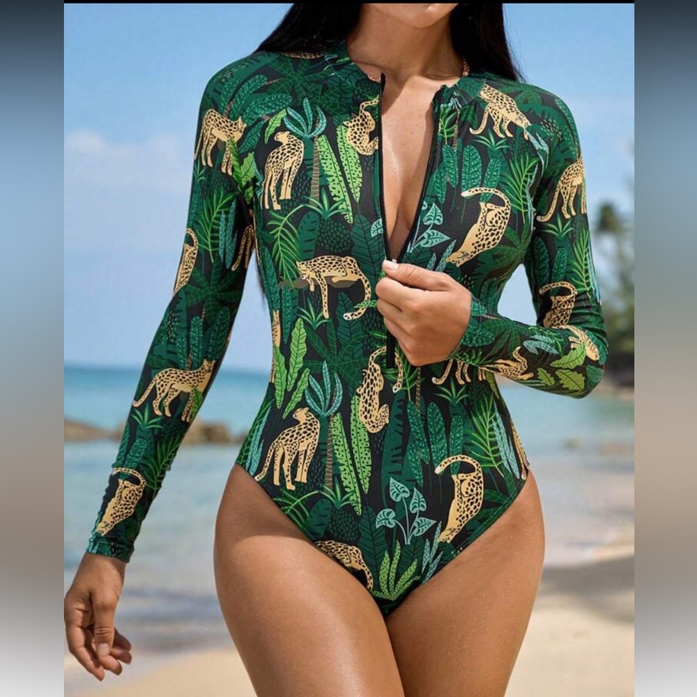 Green Leopard Print Long Sleeve Swimsuit